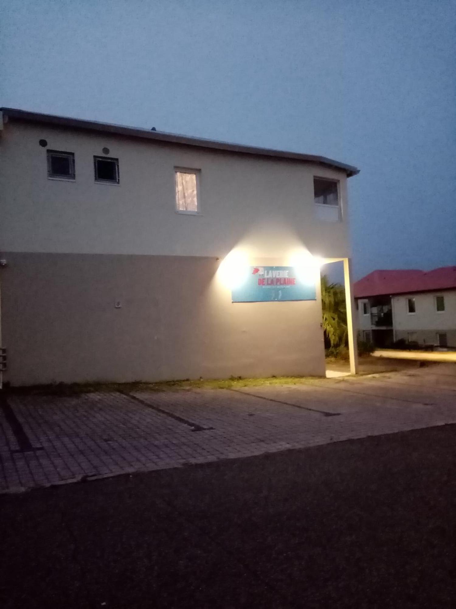 Too La Plaine-des-Palmistes Exterior foto